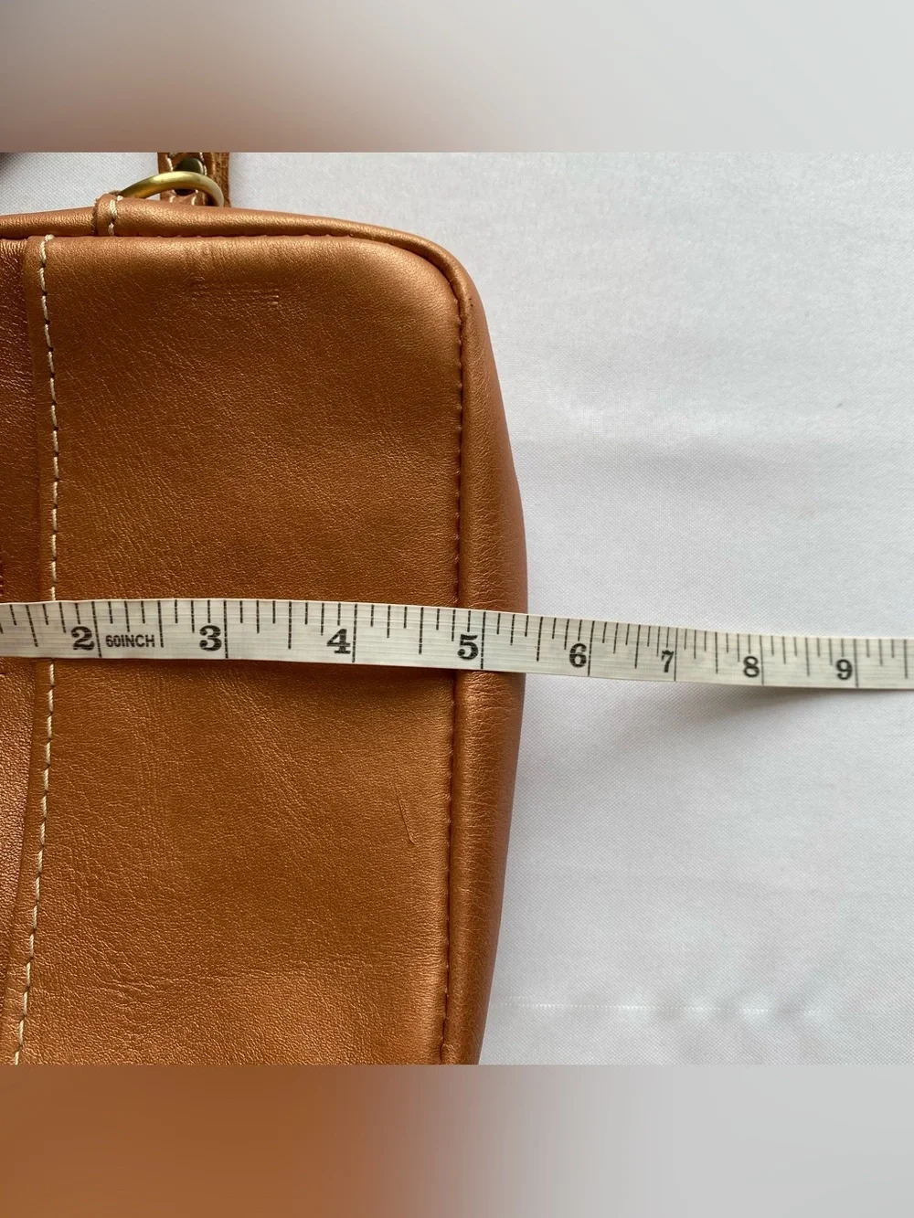 Portland Leather Goods Havana Small Leather Camera Crossbody Bag - Retired - Picture 15 of 16
